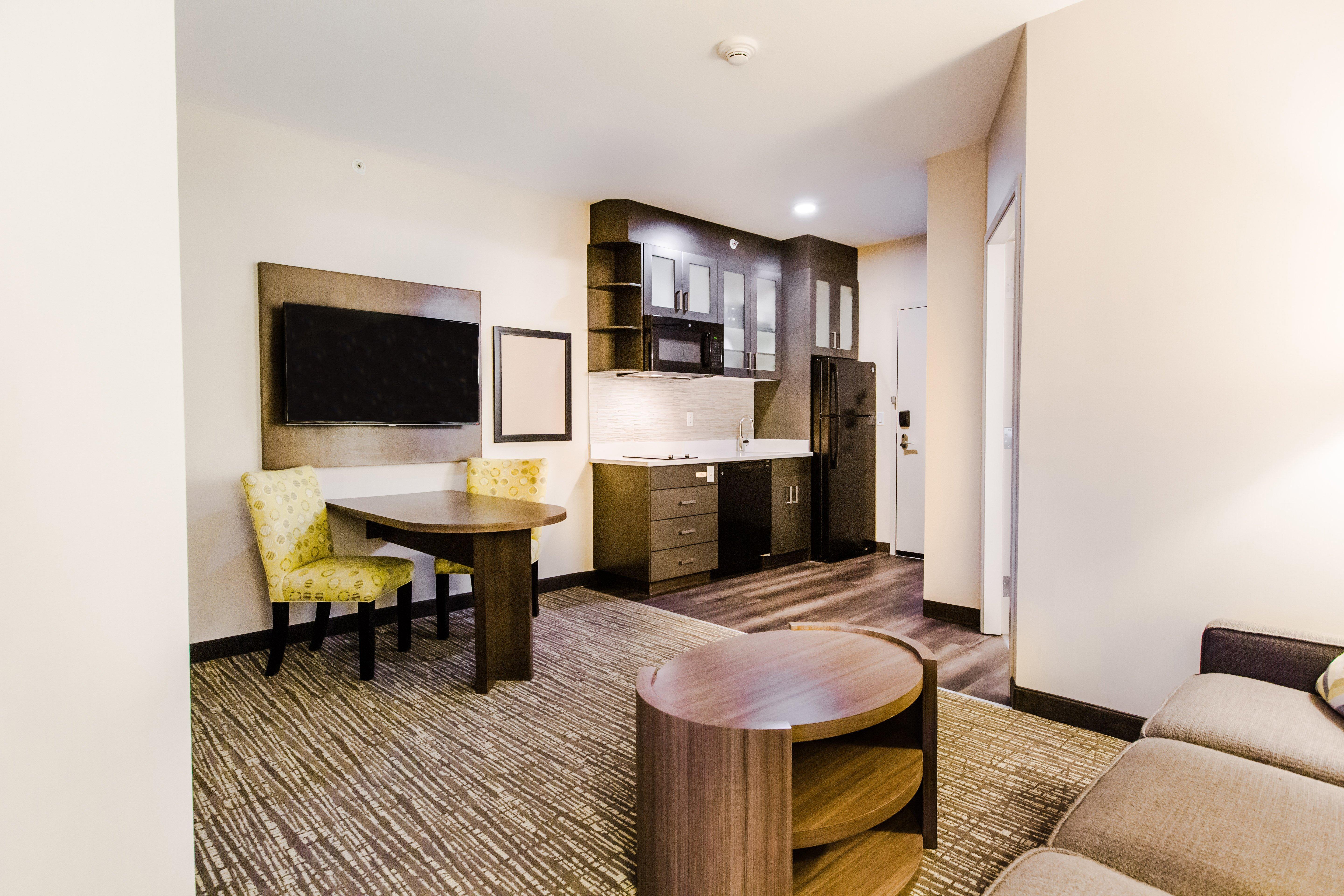 Candlewood Suites West Edmonton - Mall Area By Ihg Exterior photo